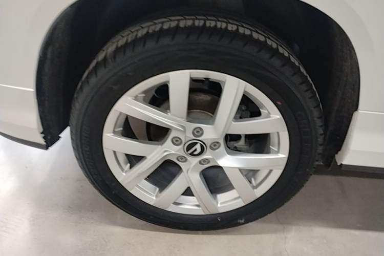 Used Jetta VS5 2024 280TSI Automatic Enjoyment Edition Right Rear Wheel Hub