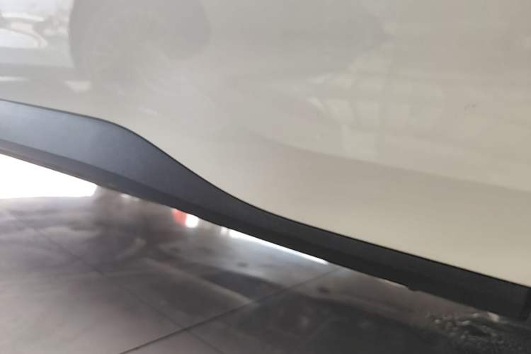 Used Jetta VS5 2024 280TSI Automatic Enjoyment Edition Right Side Sill