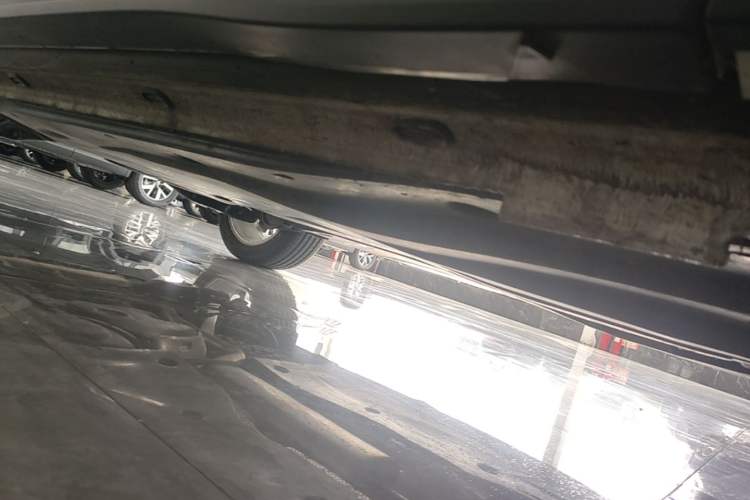 Used Jetta VS5 2024 280TSI Automatic Pioneer Edition Right Side Sill
