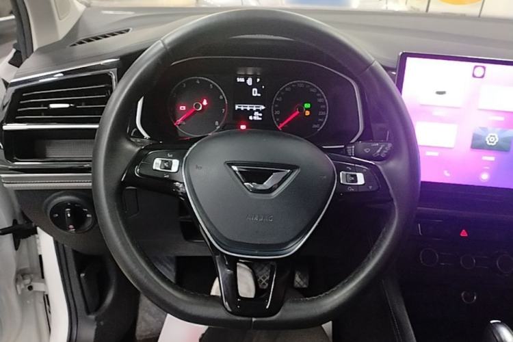 Used Jetta VS5 2024 280TSI Automatic Enjoyment Edition Steering Wheel