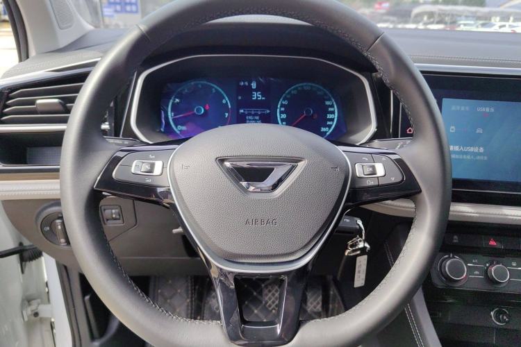 Used Jetta VS5 2024 280TSI Manual Pioneer Edition Steering Wheel