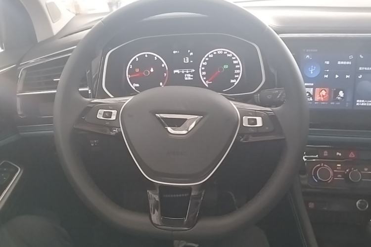 Used Jetta VS5 2024 280TSI Automatic Enjoyment Highlight Edition Steering Wheel
