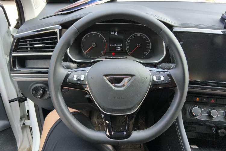 Used Jetta VS5 2024 280TSI Manual Enjoyment Edition Steering Wheel