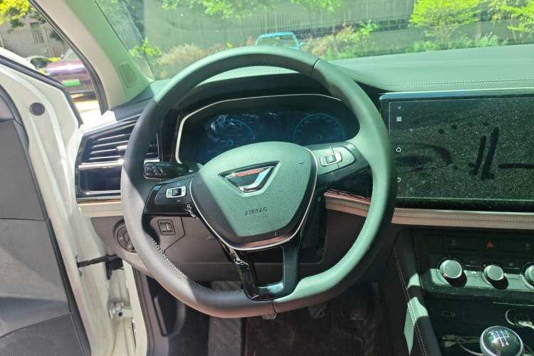 Used Jetta VS5 2024 280TSI Manual Pioneer Edition Steering Wheel