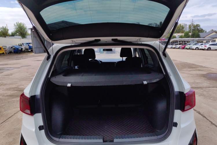 Used Jetta VS5 2024 280TSI Manual Pioneer Edition Trunk