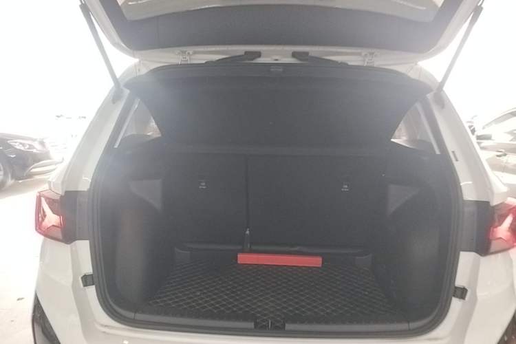 Used Jetta VS5 2024 280TSI Automatic Enjoyment Highlight Edition Trunk