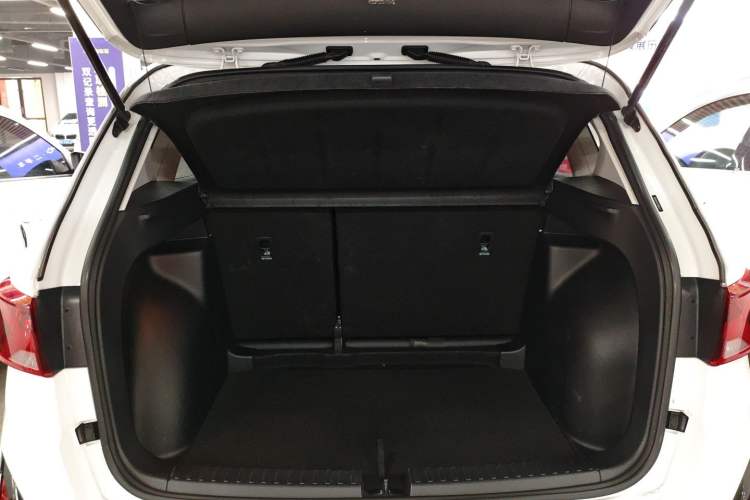 Used Jetta VS5 2024 280TSI Automatic Enjoyment Edition Trunk