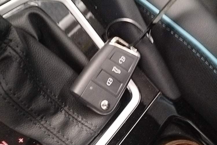 Used Jetta VS5 2024 280TSI Automatic Enjoyment Highlight Edition Vehicle Key