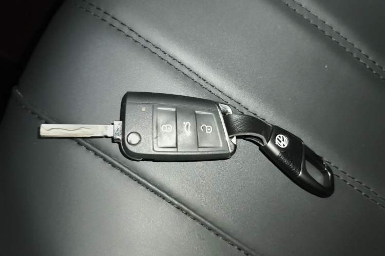 Used Jetta VS5 2024 280TSI Automatic Pioneer Edition Vehicle Key
