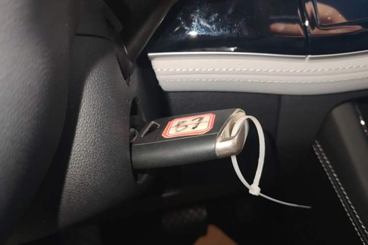 Used Jetta VS5 2024 Model, 5th Anniversary Edition Vehicle Key