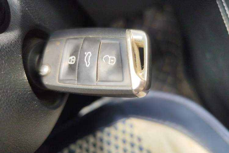 Used Jetta VS5 2024 280TSI Manual Pioneer Edition Vehicle Key