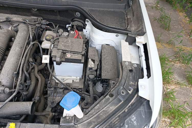 Used Jetta VS5 2025 280TSI Manual "Good Fortune Plus" Edition Engine Bay Left