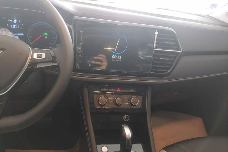 Used Jetta VS5 2026 Model, 280TSI Automatic Enjoyment Edition Audio And AC Panel
