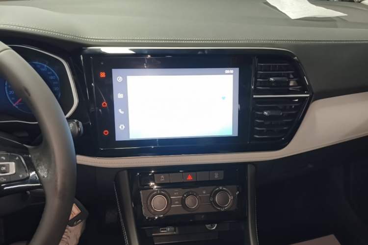 Used Jetta VS5 2026 Model, 280TSI Automatic Pioneer Edition Audio And AC Panel