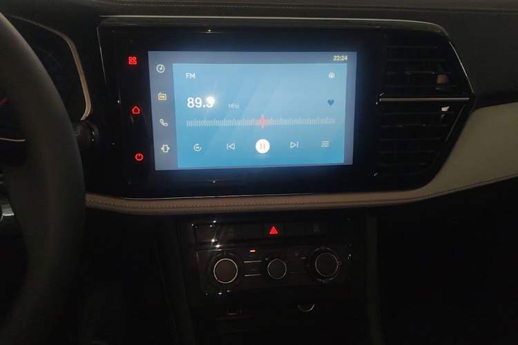 Used Jetta VS5 2026 Model, 280TSI Automatic Pioneer Edition Audio And AC Panel
