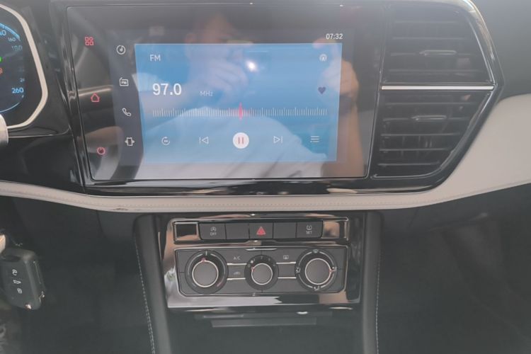 Used Jetta VS5 2026 Model, 280TSI Automatic Pioneer Edition Audio And AC Panel