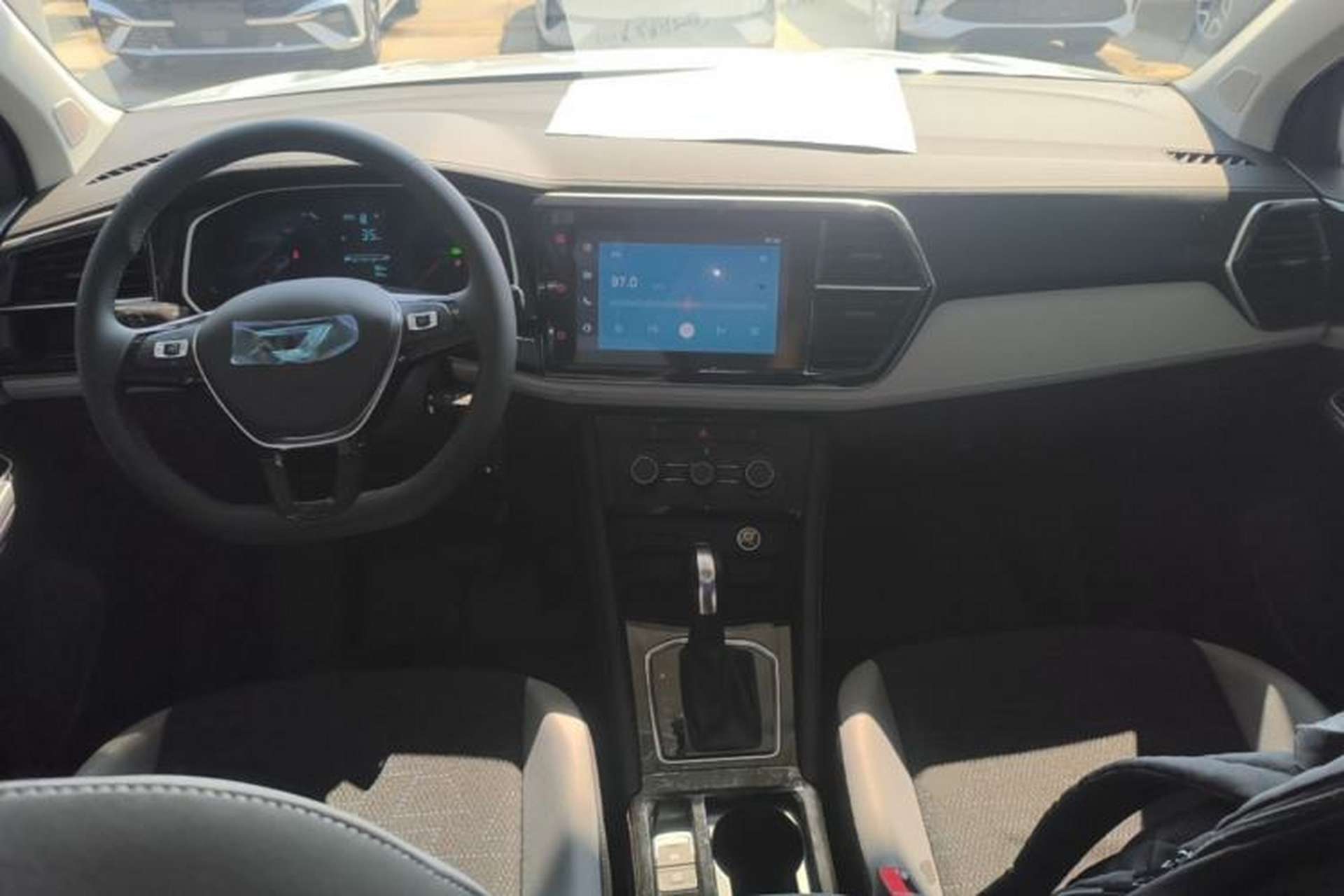 Used Jetta VS5 2026 Model, 280TSI Automatic Pioneer Edition Center Console