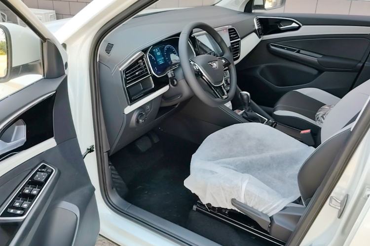 Used Jetta VS5 2026 Model, 280TSI Automatic Pioneer Edition Driver Seat