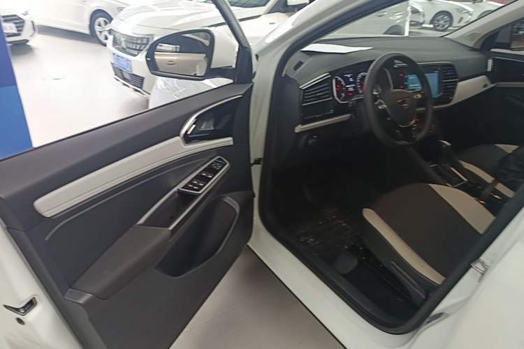 Used Jetta VS5 2026 Model, 280TSI Automatic Good Fortune Plus Edition Driver Seat