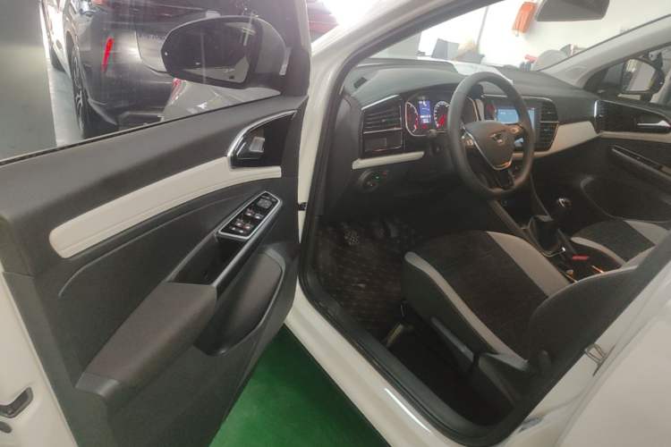 Used Jetta VS5 2026 Model, 280TSI Manual Pioneer Edition Driver Seat