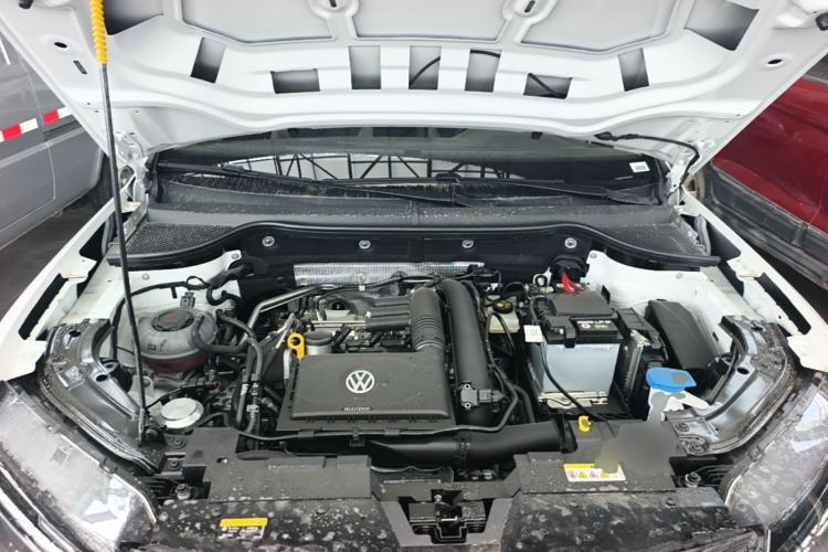Used Jetta VS5 2026 Model, 280TSI Automatic Pioneer Edition Engine Bay