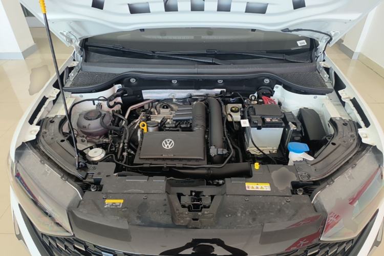 Used Jetta VS5 2026 Model, 280TSI Automatic Enjoyment Edition Engine Bay