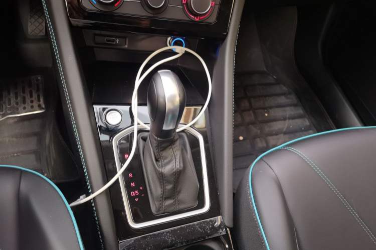 Used Jetta VS5 2026 Model, 280TSI Automatic Enjoyment Highlight Edition Gear Lever