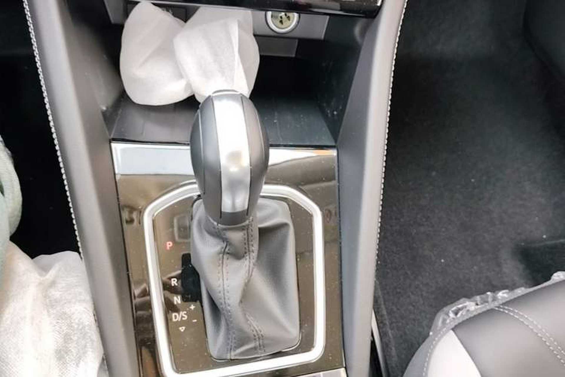 Used Jetta VS5 2026 Model, 280TSI Automatic Pioneer Edition Gear Lever