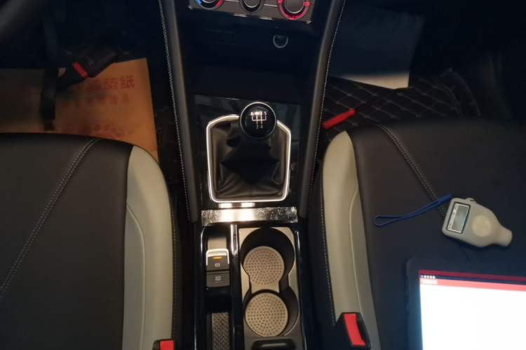 Used Jetta VS5 2026 Model, 280TSI Manual Pioneer Edition Gear Lever