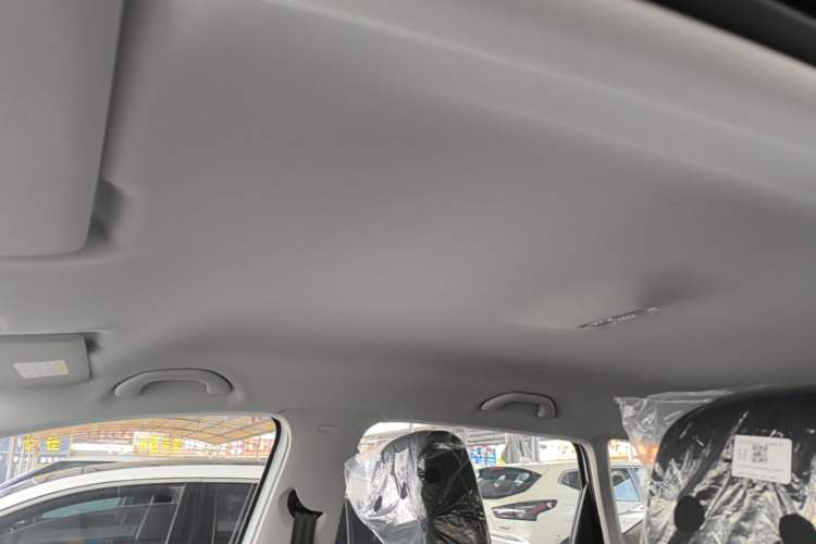 Used Jetta VS5 2026 Model, 280TSI Automatic Pioneer Edition Headliner