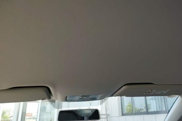 Used Jetta VS5 2026 Model, 280TSI Automatic Pioneer Edition Headliner