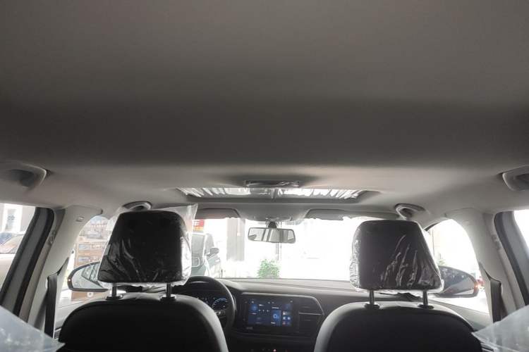 Used Jetta VS5 2026 Model, 280TSI Automatic Enjoyment Edition Headliner