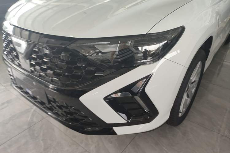 Used Jetta VS5 2026 Model, 280TSI Automatic Pioneer Edition Left Front Headlight