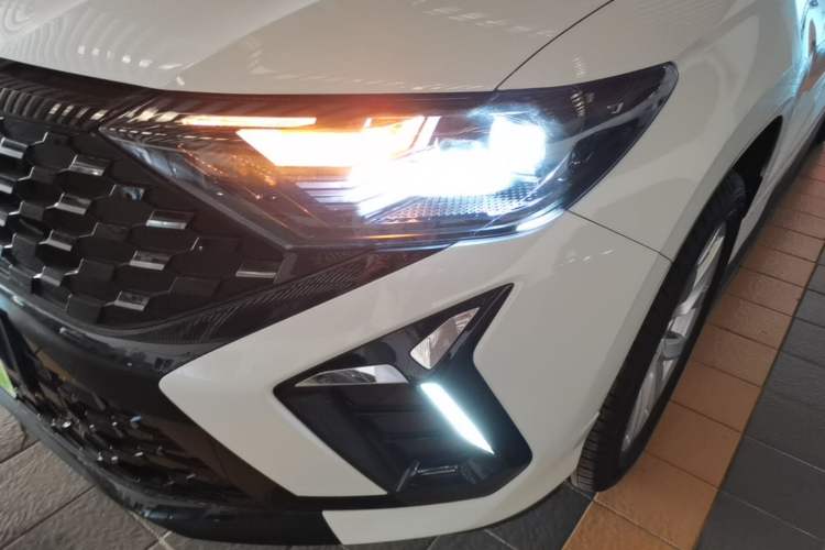 Used Jetta VS5 2026 Model, 280TSI Manual Pioneer Edition Left Front Headlight
