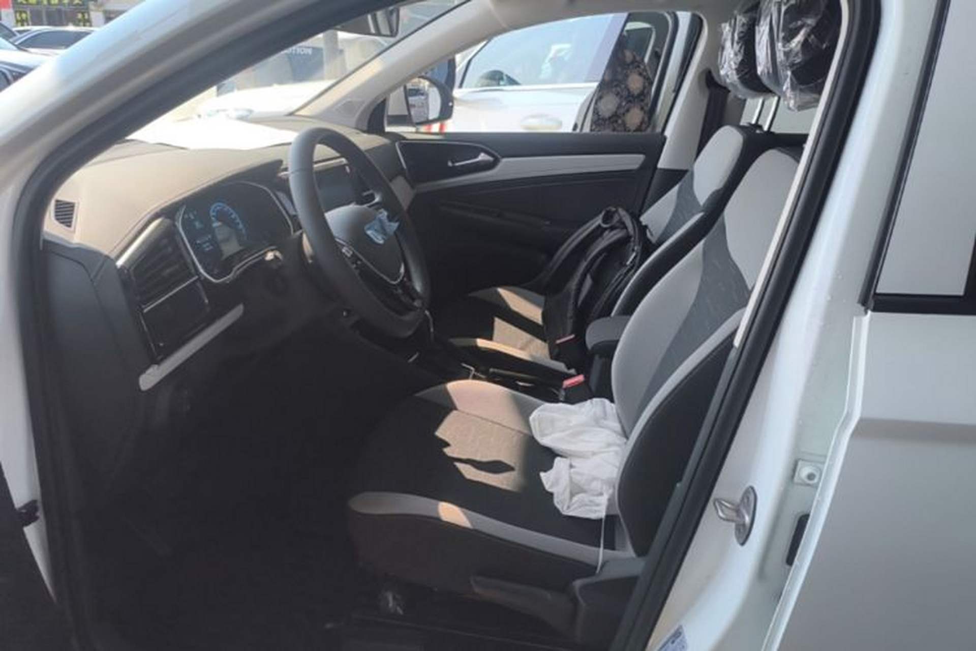 Used Jetta VS5 2026 Model, 280TSI Automatic Pioneer Edition Left Front Seat
