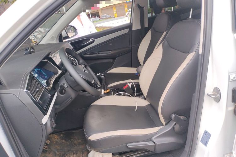 Used Jetta VS5 2026 Model, 280TSI Manual Pioneer Edition Left Front Seat
