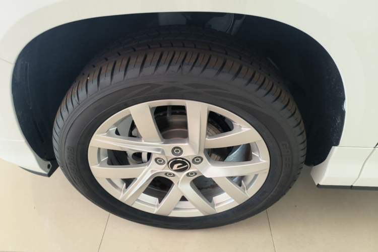 Used Jetta VS5 2026 Model, 280TSI Automatic Enjoyment Edition Left Front Wheel Hub