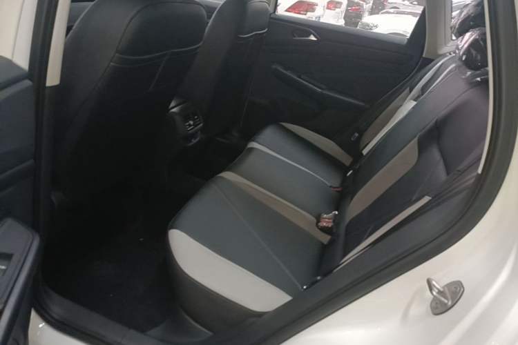 Used Jetta VS5 2026 Model, 280TSI Automatic Enjoyment Edition Left Rear Seat