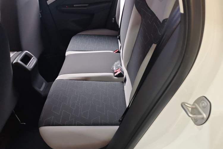 Used Jetta VS5 2026 Model, 280TSI Automatic Pioneer Edition Left Rear Seat