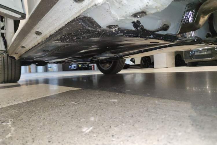 Used Jetta VS5 2026 Model, 280TSI Automatic Pioneer Edition Left Side Sill