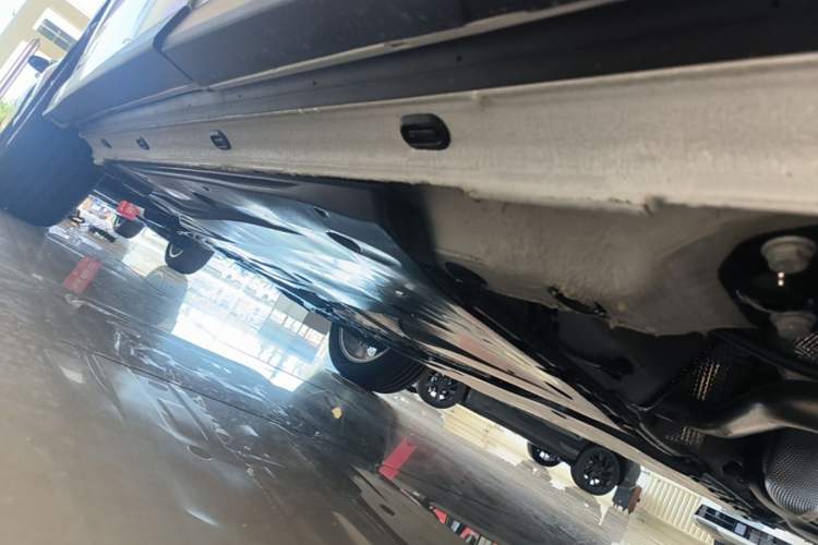 Used Jetta VS5 2026 Model, 280TSI Automatic Enjoyment Edition Left Side Sill