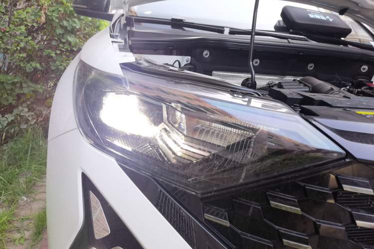 Used Jetta VS5 2026 Model, 280TSI Automatic Enjoyment Highlight Edition Right Front Headlight