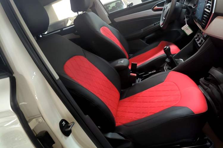 Used Jetta VS5 2026 Model, 280TSI Manual Pioneer Edition Right Front Seat