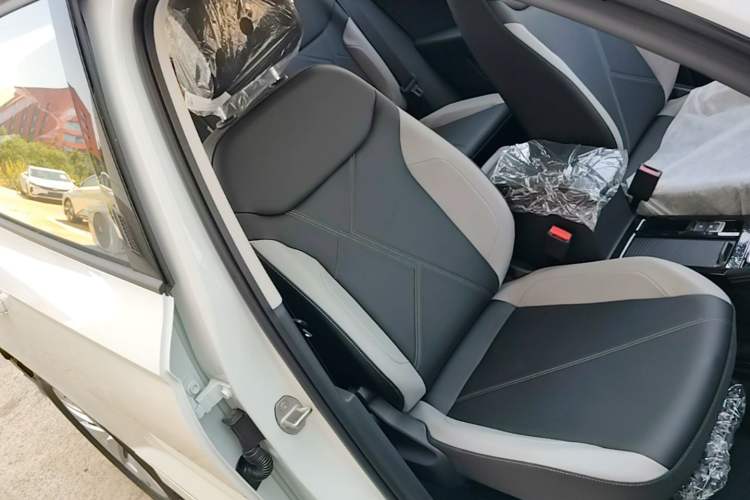 Used Jetta VS5 2026 Model, 280TSI Automatic Pioneer Edition Right Front Seat