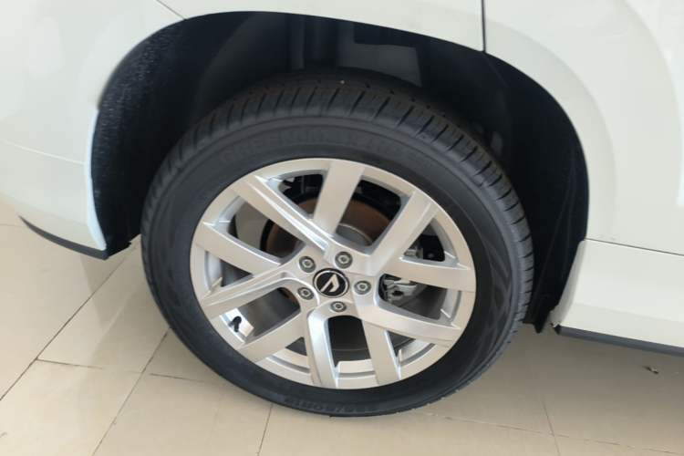 Used Jetta VS5 2026 Model, 280TSI Automatic Enjoyment Edition Right Rear Wheel Hub