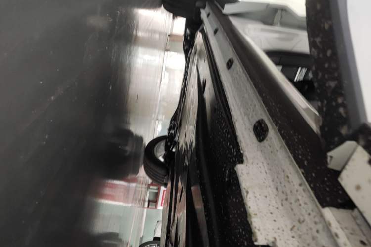 Used Jetta VS5 2026 Model, 280TSI Automatic Enjoyment Edition Right Side Sill