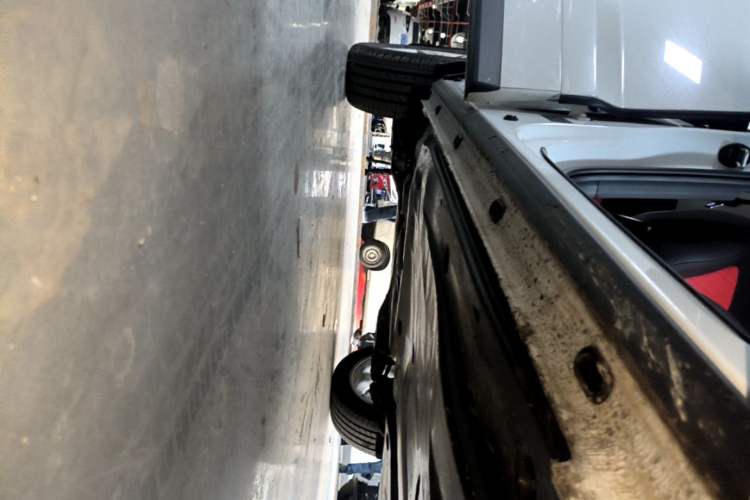 Used Jetta VS5 2026 Model, 280TSI Manual Pioneer Edition Right Side Sill