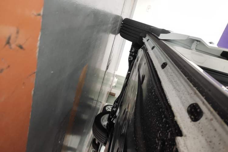 Used Jetta VS5 2026 Model, 280TSI Automatic Enjoyment Edition Right Side Sill