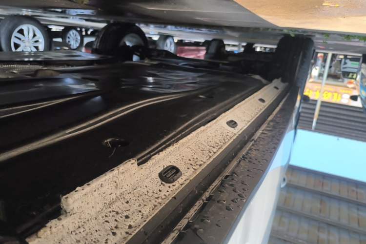 Used Jetta VS5 2026 Model, 280TSI Automatic Pioneer Edition Right Side Sill