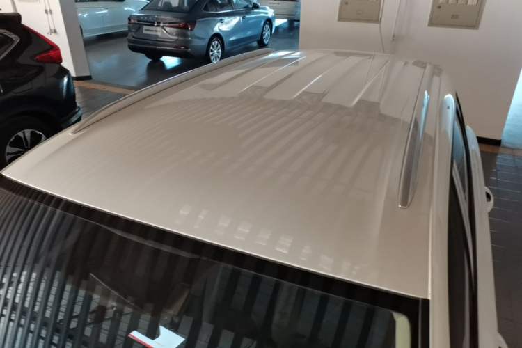 Used Jetta VS5 2026 Model, 280TSI Manual Pioneer Edition Roof